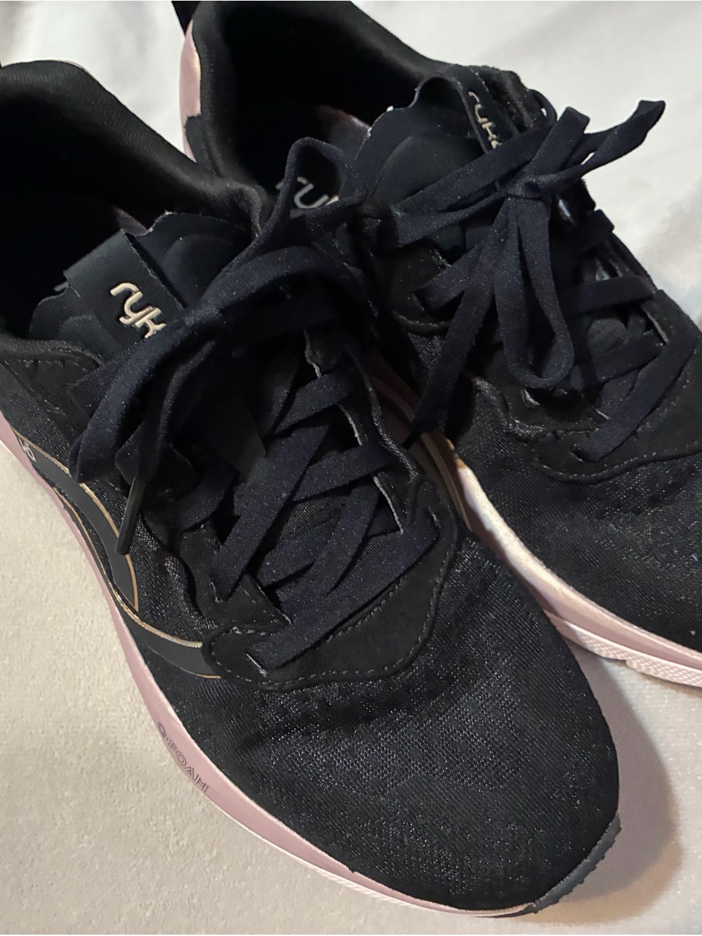 Ryka Black Athletic Sneakers with Light Pink Accents, size 8.5 - Picture 2 of 7